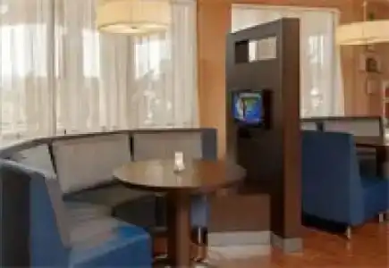 Courtyard by Marriott Harrisburg Hershey - 80