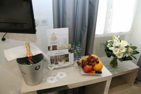 GOLDEN TULIP CANNES de PARIS - 57