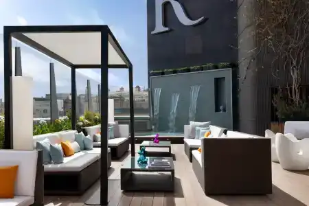 Renaissance Barcelona - 80