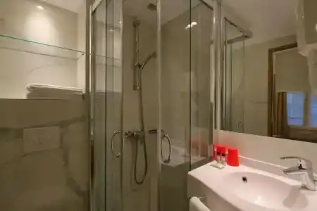 Hôtel Hor Les Lumières - 58