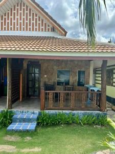 First Villa Beach Resort - 12