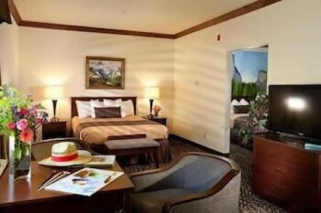 Best Western Plus Yosemite Gateway Inn - 87
