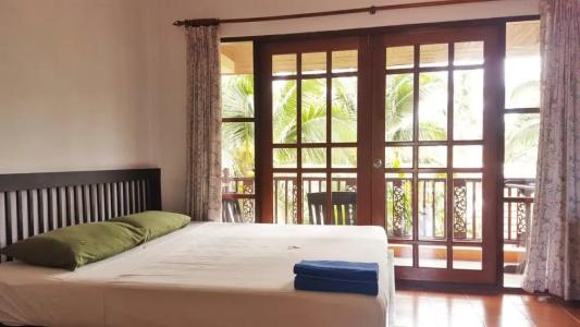 First Villa Beach Resort - 2