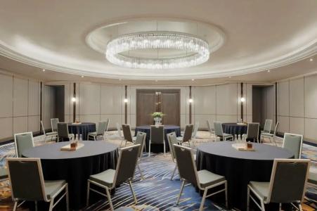 Royal Orchid Sheraton and Towers - 99