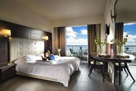 Blue Dream Palace Trypiti Beach Resort & Spa - 76