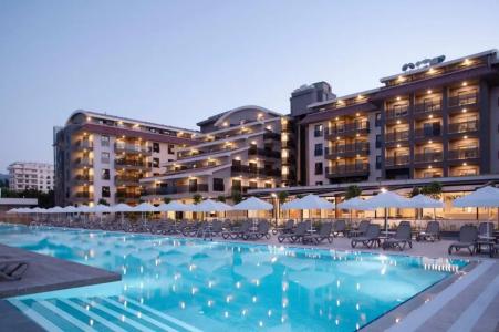 Green Garden Resort & Spa - 11