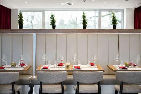 Park Inn by Radisson Frankfurt Airport - 82