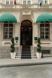The Bank Istanbul - 1