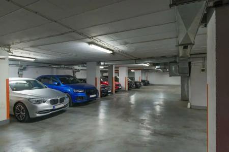 Rosslyn Thracia Sofia - 14