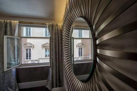 Sina Bernini Bristol, Autograph Collection - 39