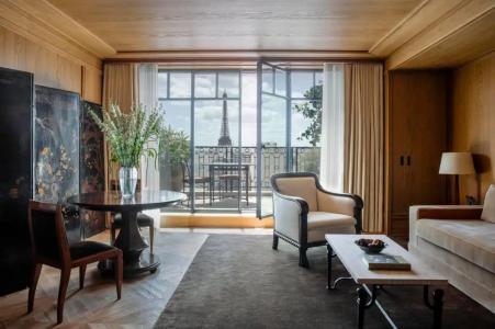 Hôtel Balzac - 65