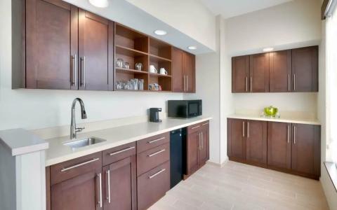 Hyatt Place Anchorage-Midtown - 12