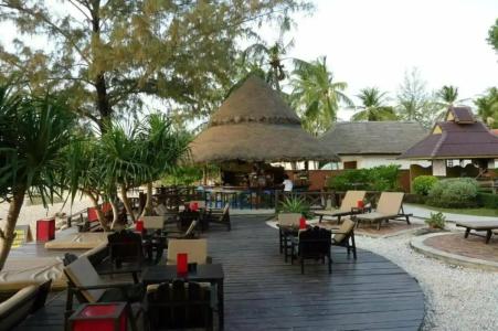 Lanta Castaway Beach Resort - 54