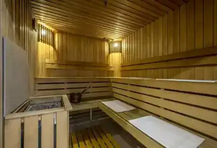 Ratonda Centrums - 15