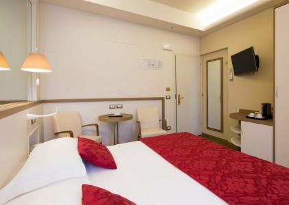 Best Western Nazionale - 80