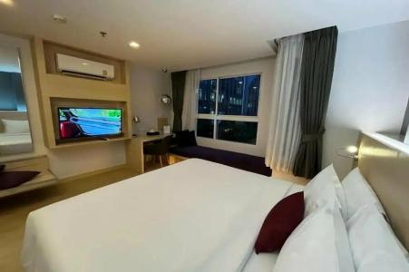 Arize Sukhumvit - 52