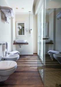 Best Western Maison B - 64