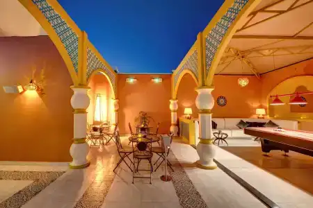Radisson Blu, Ajman - 95
