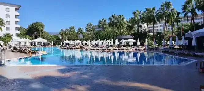 Royal Garden Beach - 3