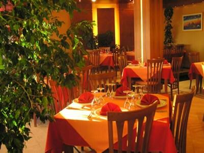 Iliria Internacional - 13