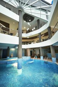 Blue Dream Palace Trypiti Beach Resort & Spa - 77