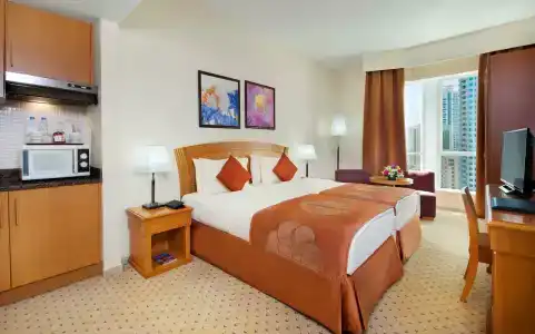 Golden Tulip Apartments