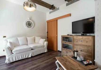 Best Western Maison B - 11