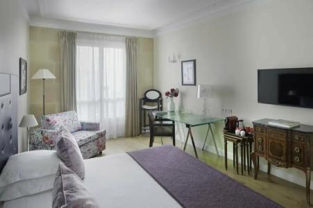 Le 123 Elysees - Astotel - 89