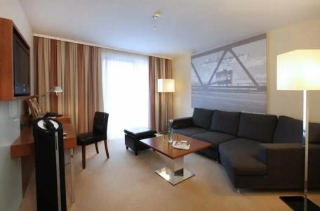 Lindner Am Michel - 57