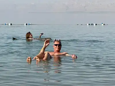 Mövenpick Resort & Spa Dead Sea - 11