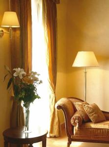 Siora Vittoria Boutique - 81