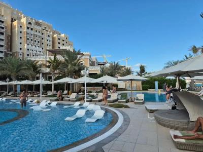 Al Khoory Executive, Al Wasl - 4
