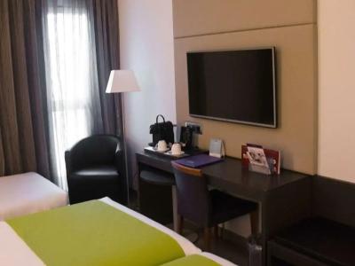 Mercure Madrid Centro - 70