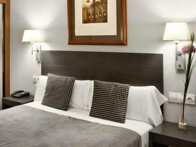 Mercure Madrid Centro - 40