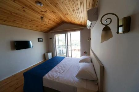 Metins Gümüşlük - 44