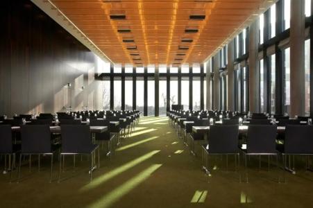 Empire Riverside - 31