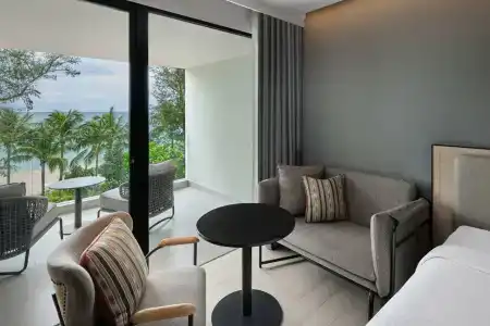 Four Points by Sheraton Phuket Patong Beach Resort - 22
