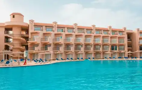Pyramisa Beach Resort Sahl Hasheesh - 2