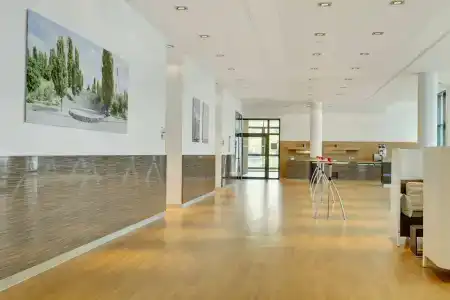 IntercityBerlin Hauptbahnhof - 64