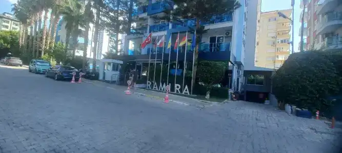 Kleopatra Ramira - All Inclusive - 14