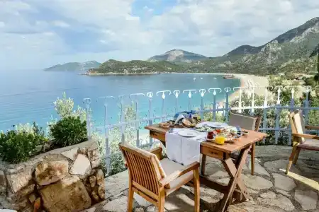 Beyaz Yunus - Adult Only - 43