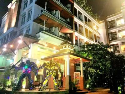 Suvarnabhumi Suite - 37