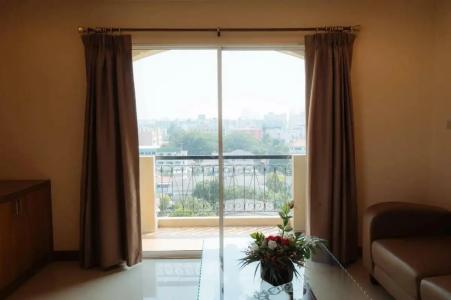 Metro Point Bangkok - 43