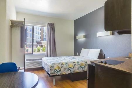 Motel 6-Laredo, TX - Airport - 28