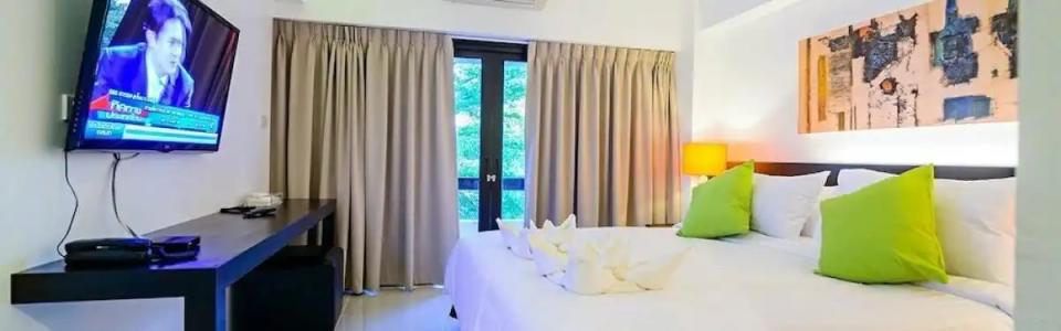 UMA Residence - 13