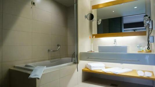 Alexander Beach & Spa - 35