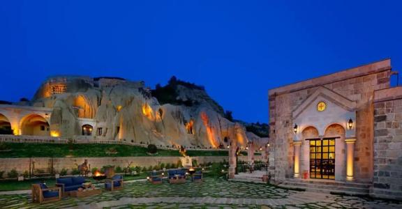 Seraphim Cave Suites & SPA - 30