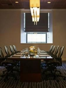 Courtyard by Marriott Boston Downtown - 89