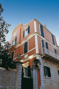 Siora Vittoria Boutique - 16