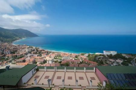 GH Avalon Sikani - 20